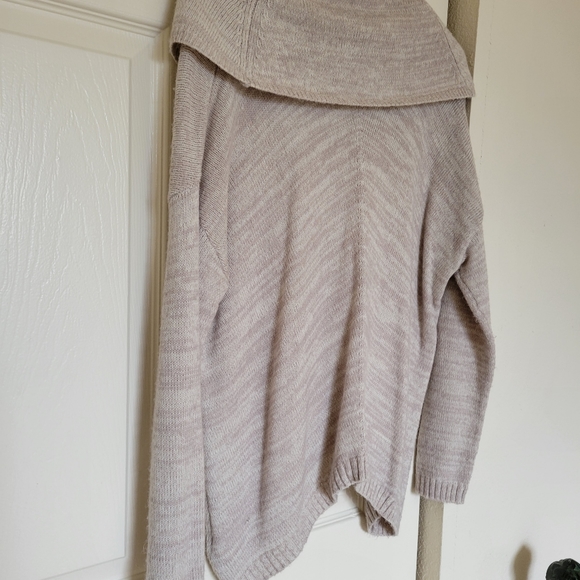 Express beige sweater - Picture 5 of 10